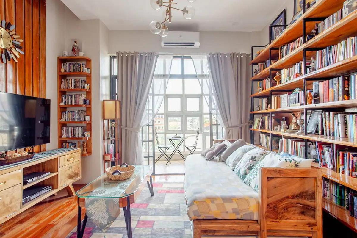 Lovely Loft Apartment In Kalibo, Aklan Bagian luar foto