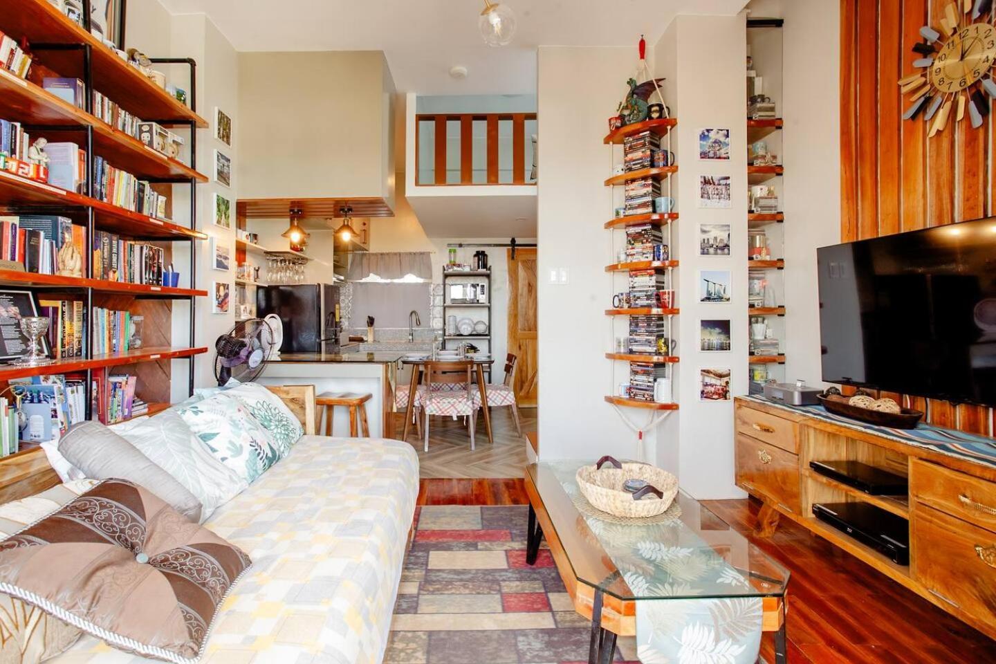 Lovely Loft Apartment In Kalibo, Aklan Bagian luar foto